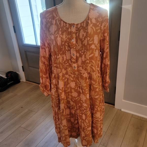 Petal & Pup Dress - Picture 2 of 9